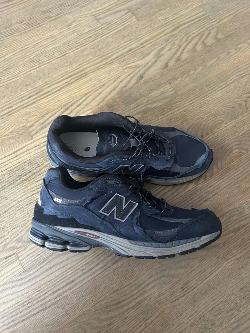 New Balance Men's Navy and Gray Athletic Running Shoes